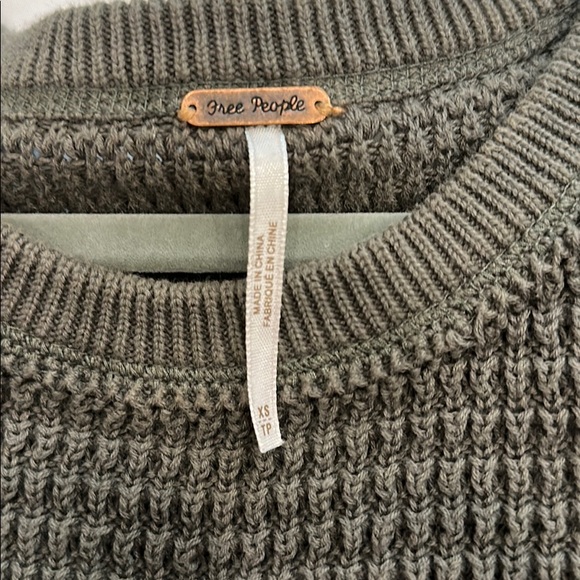 Free People Sweater - Picture 2 of 2